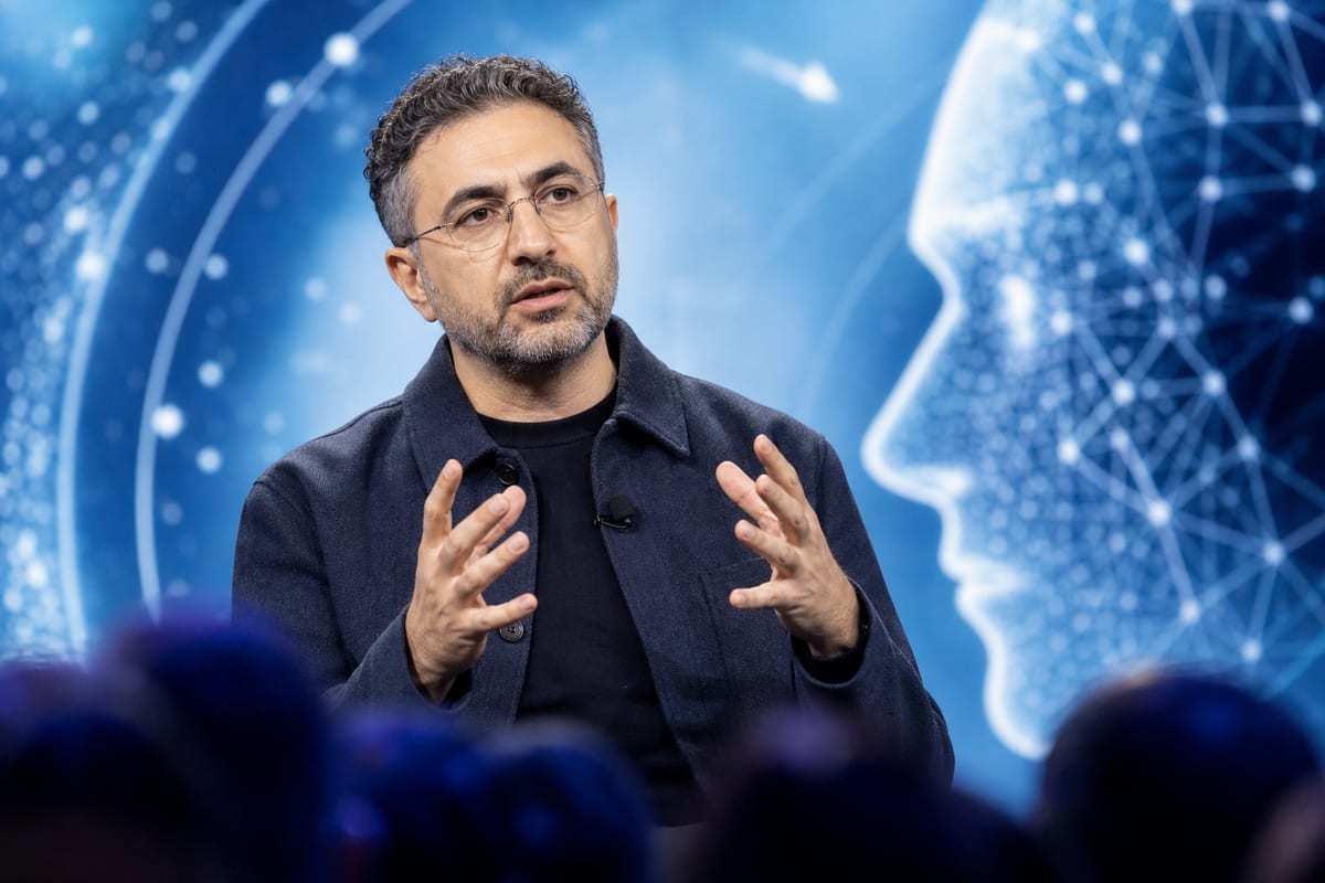 Microsoft AI revendique battre OpenAI avec moins de calcul